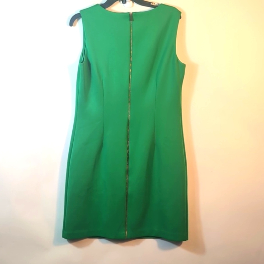 Vince Camuto Elegant Green Sleeveless Dress Size 12 - Picture 15 of 15